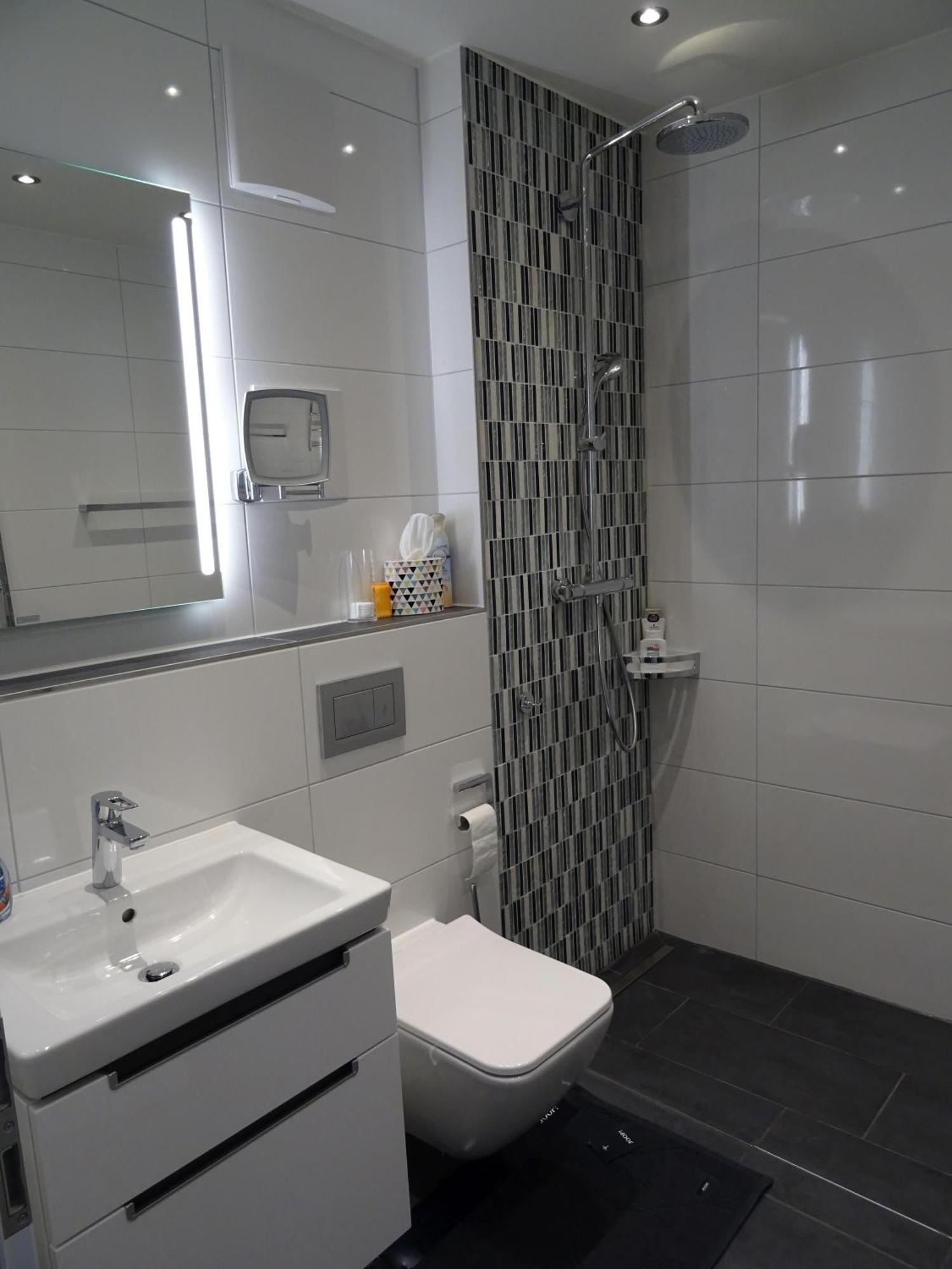 Zisa Ferienwohnung Bodensee Фридрихсхафен Екстериор снимка